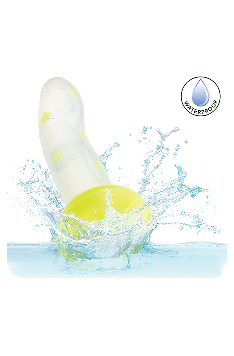 Waterproof yellow star dildo splashing into water