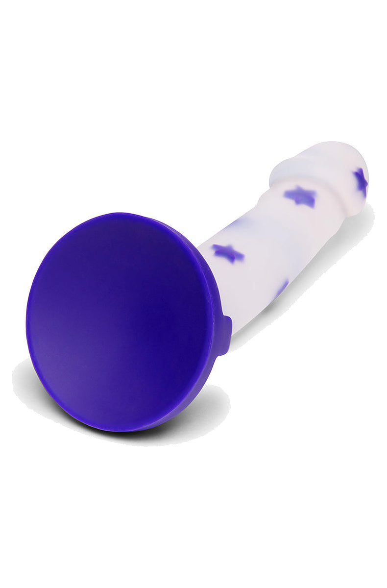 Purple suction cup base of the clear silicone star dildo