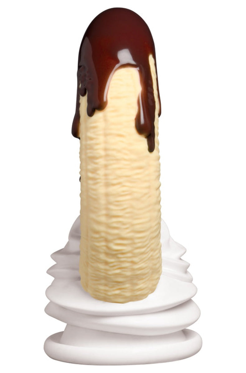 Rear view of the banana shaft and the ridged swirl base