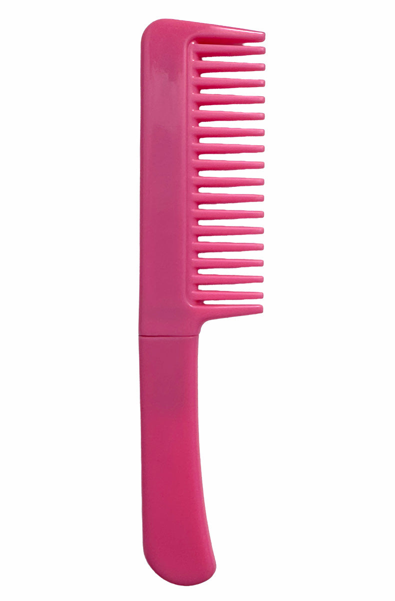 Hidden blade comb providing discrete everyday protection